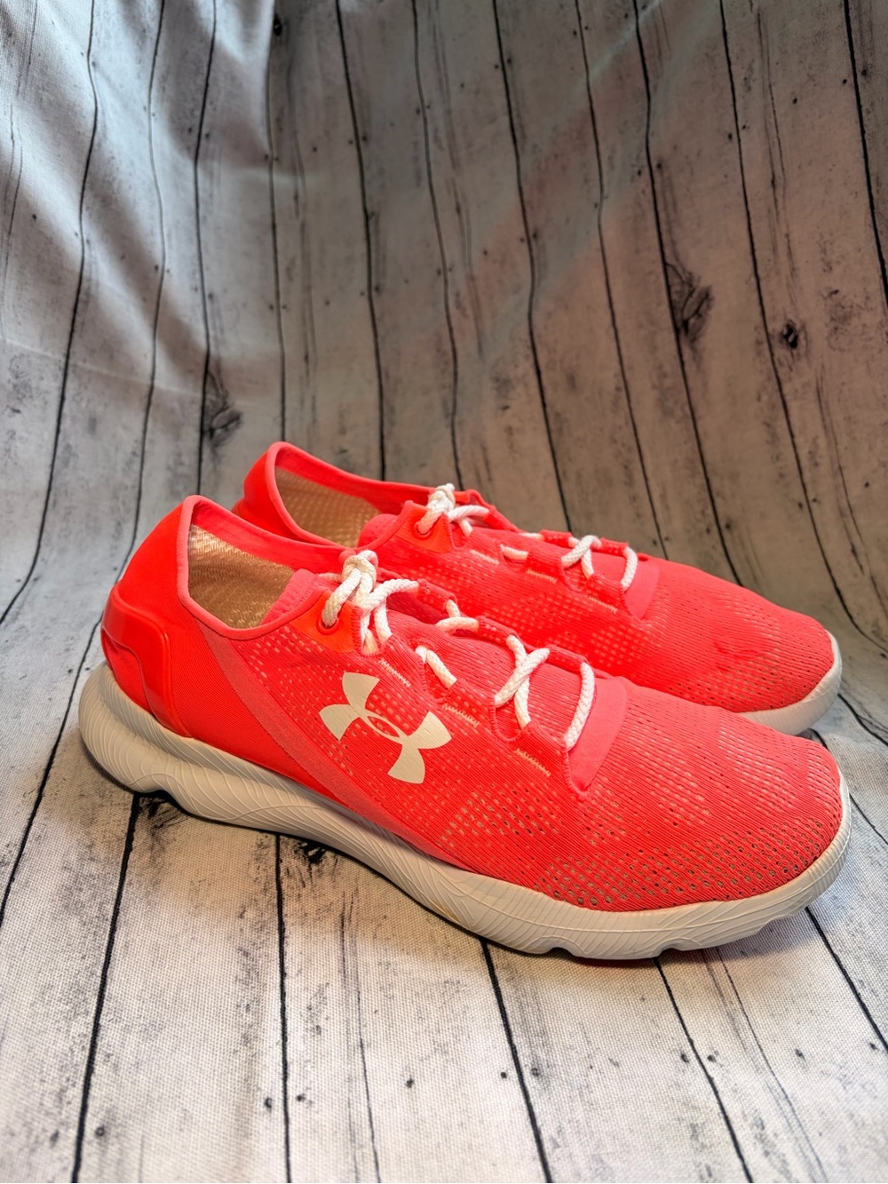 Under Armour Speedform ApolloVent Bright Coral Lace-Up Running Shoes